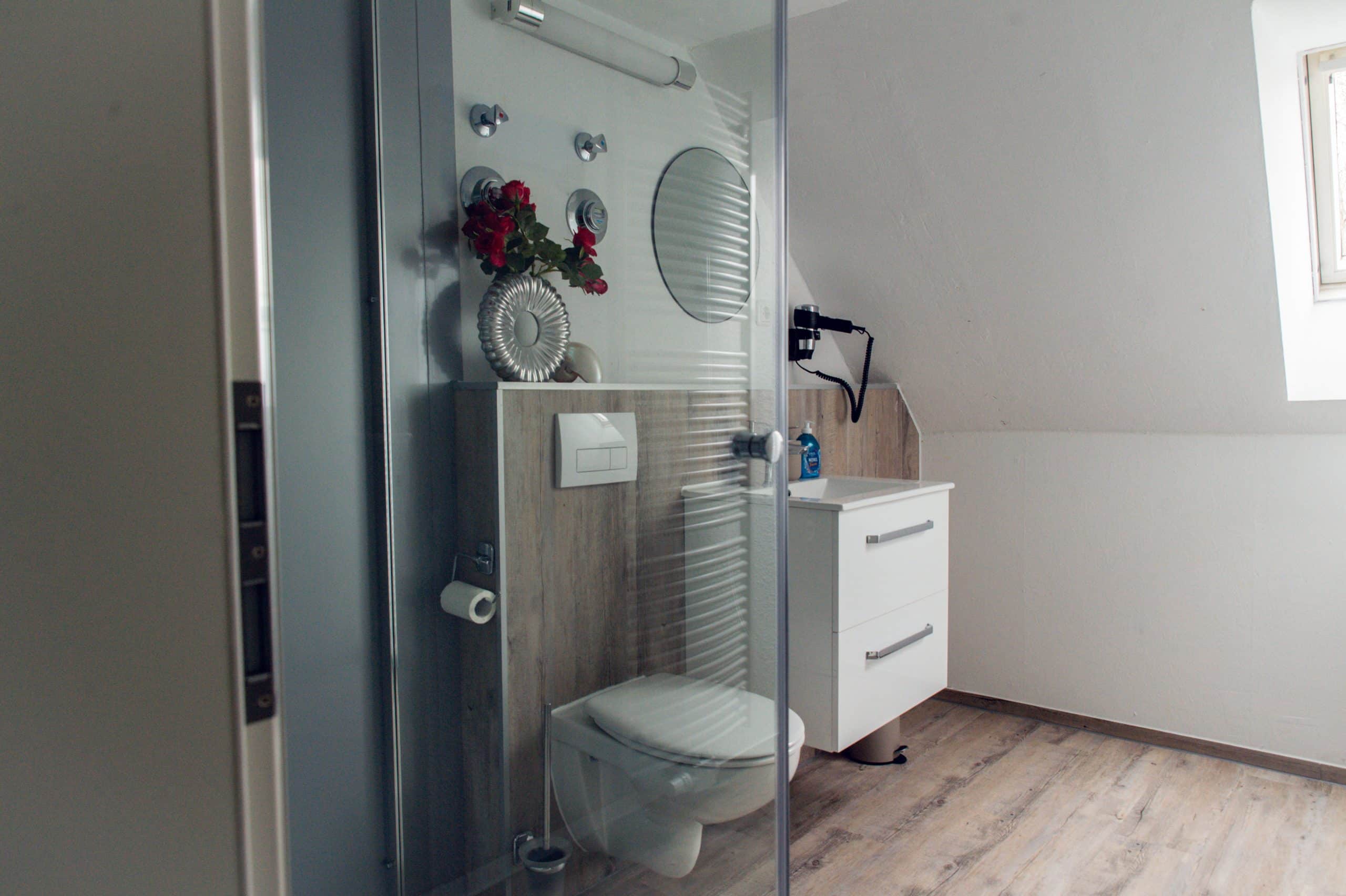 Große Wohnung, Badezimmer Große Wohnung, Badezimmer
