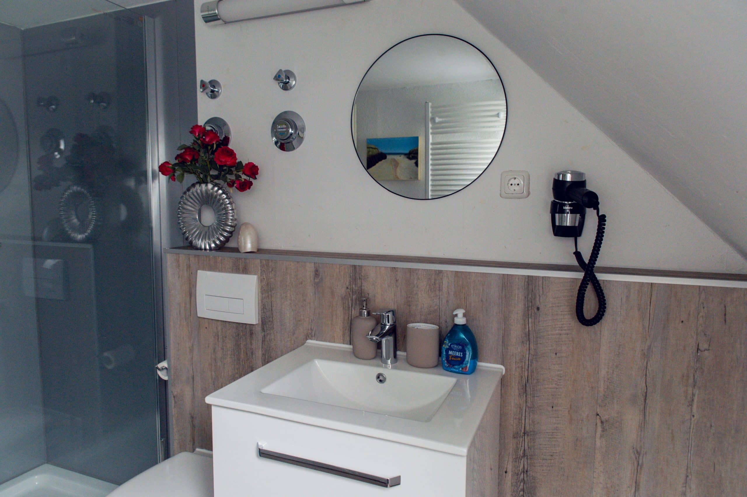 Große Wohnung, Badezimmer Große Wohnung, Badezimmer